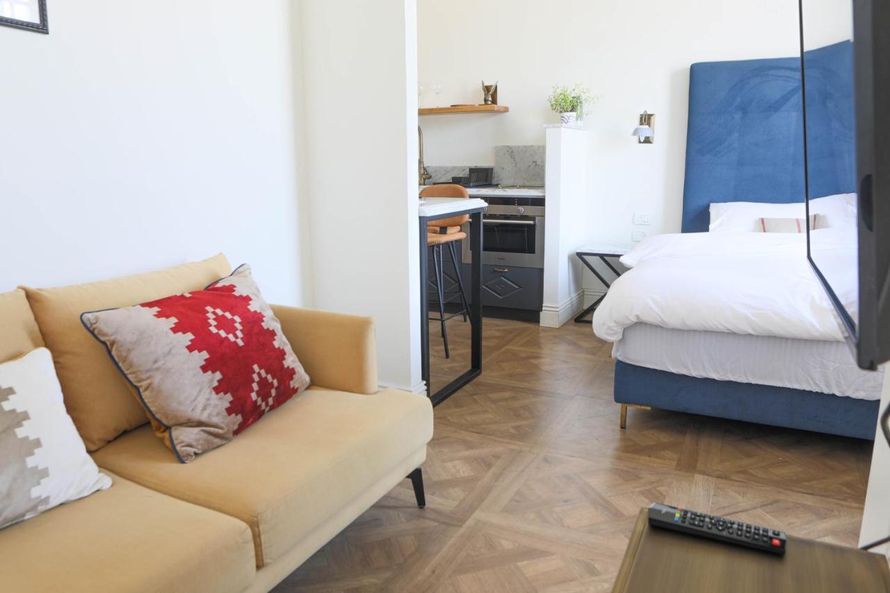 Kubler'S House Hotel Tel Aviv Buitenkant foto